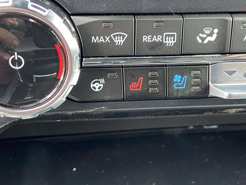 New 2026 Silver Ford Lariat image 23