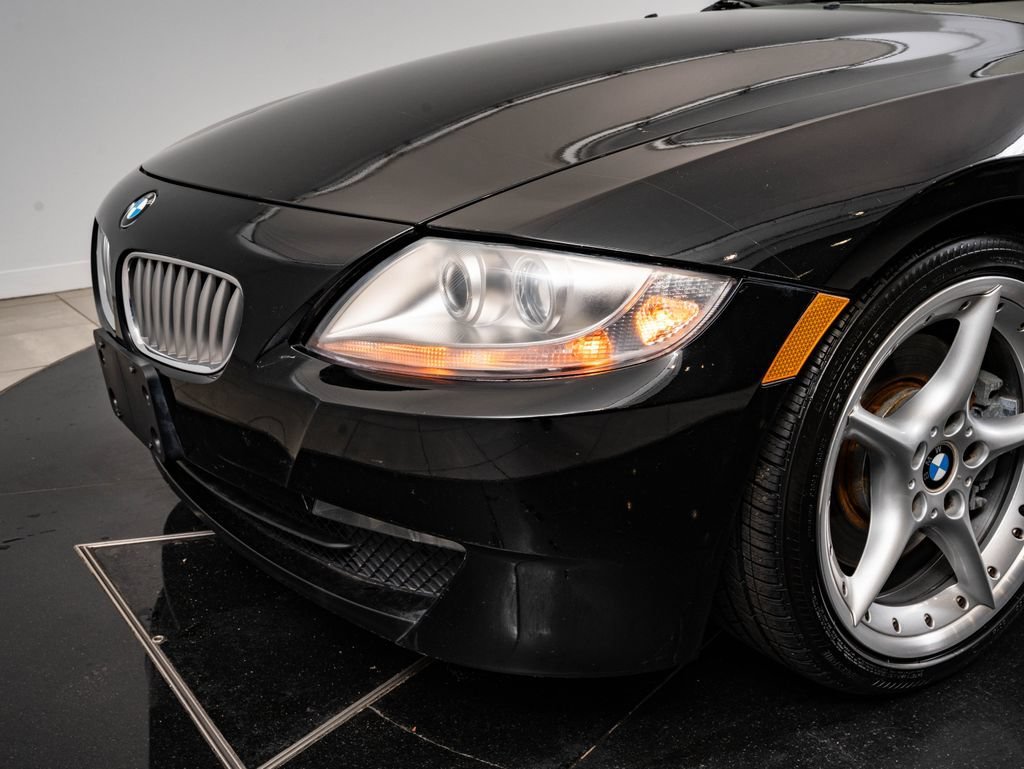 Used 2006 Jet Black BMW 3.0si image 4