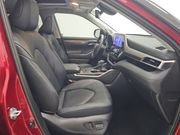 Used 2025 Pearl Toyota Limited image 8