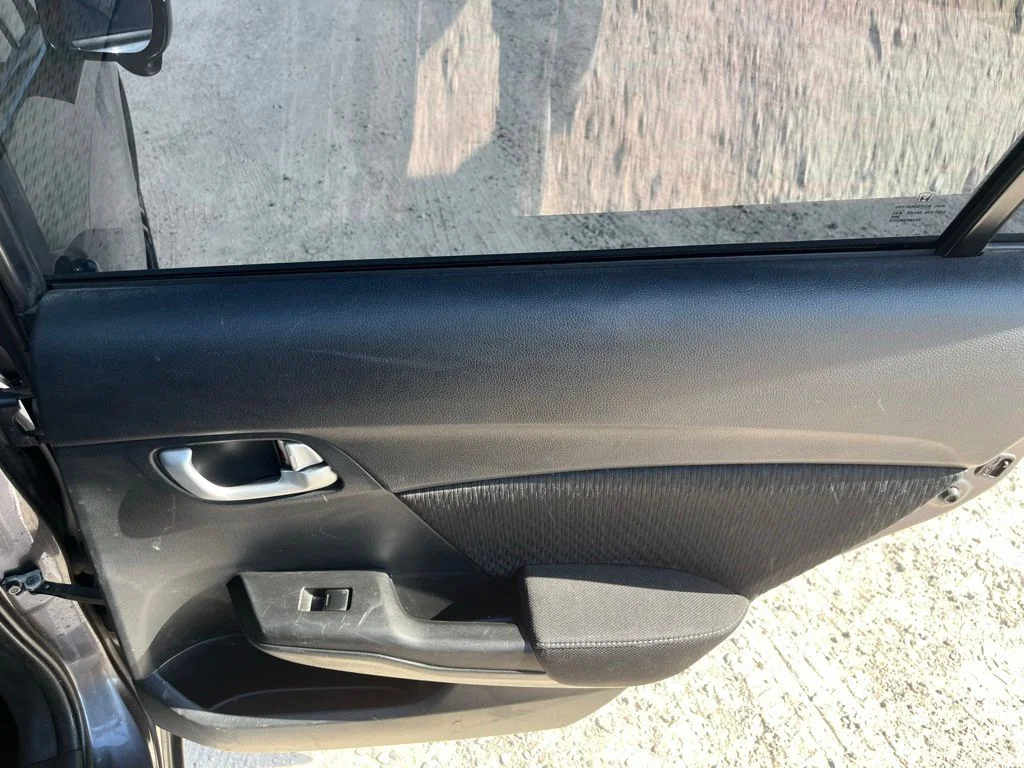 Used 2015 Crystal Black Pearl Honda EX image 32