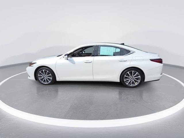 Used 2019 White Lexus 350 Luxury image 5