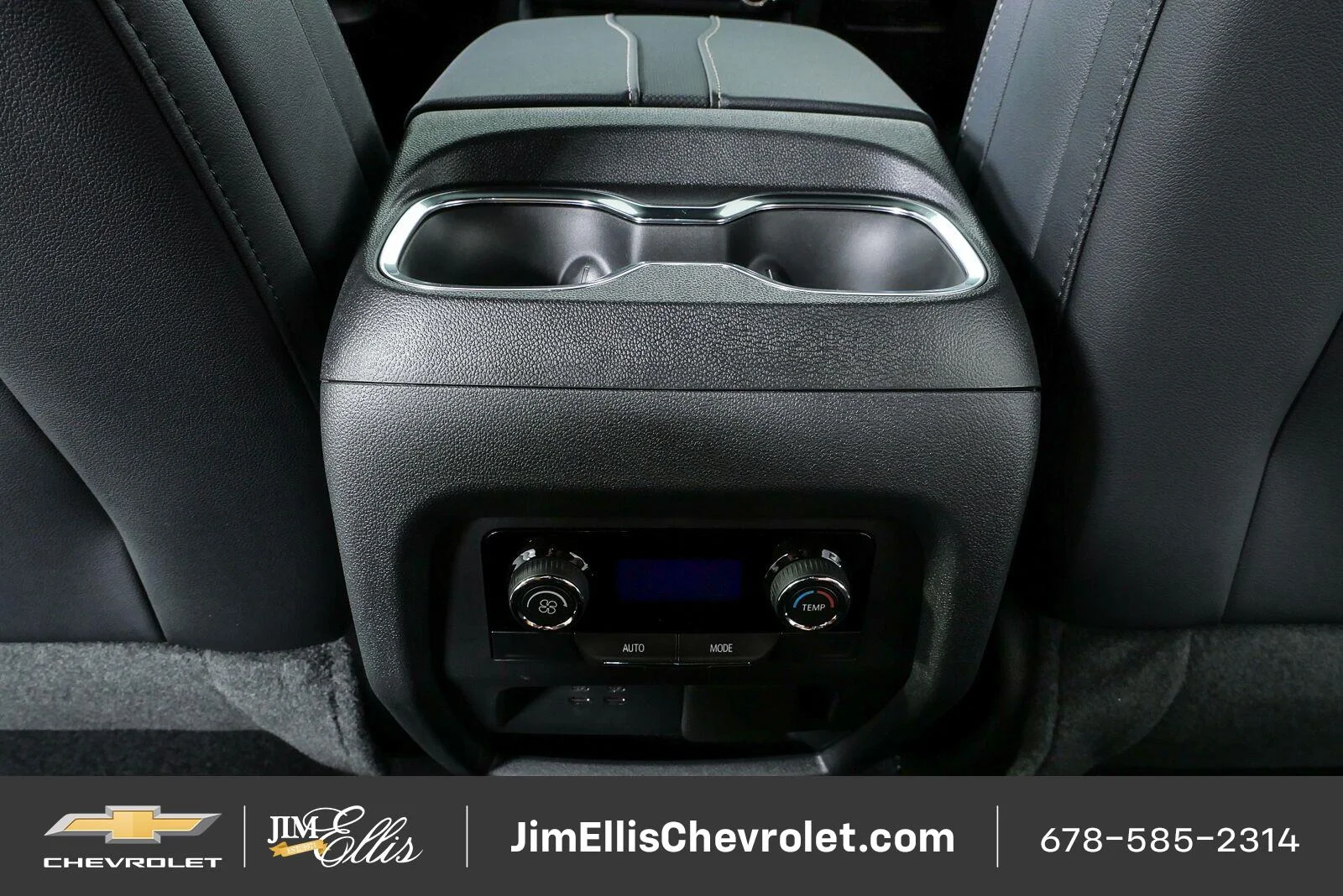 New 2027 Sterling Gray Metallic Chevrolet Z71 image 18