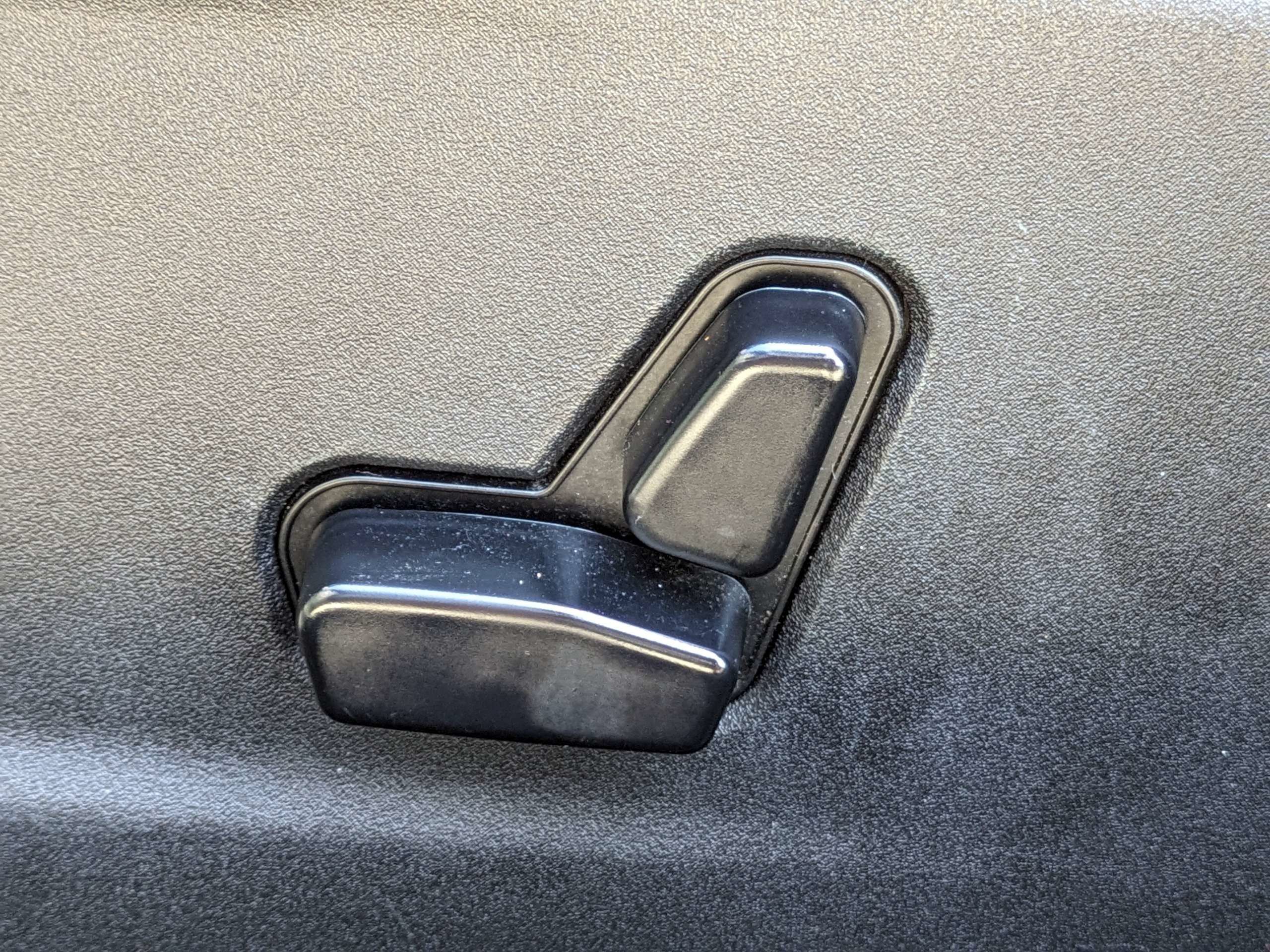 Certified Used 2019 Green Dodge R/T image 22