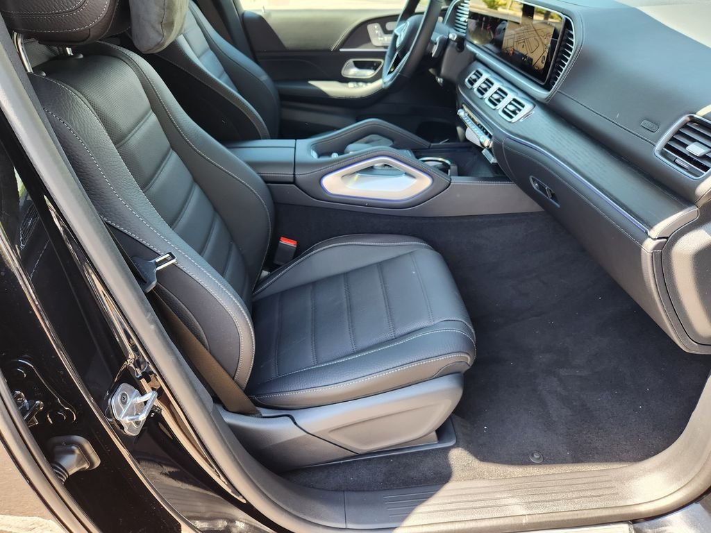 New 2026 Obsidian Black Metallic Mercedes-Benz GLE 580 4MATIC® image 14