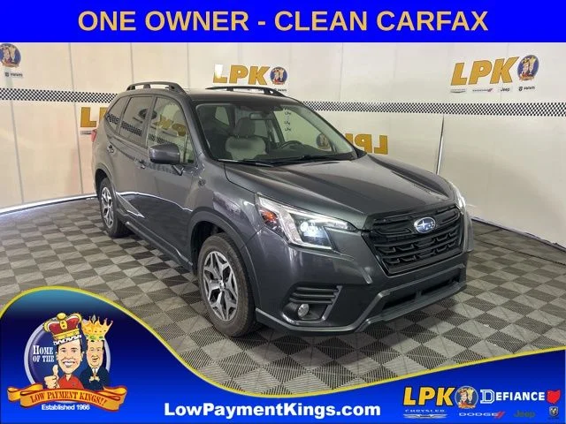 Used 2023 Gray Metallic Subaru Premium image 1