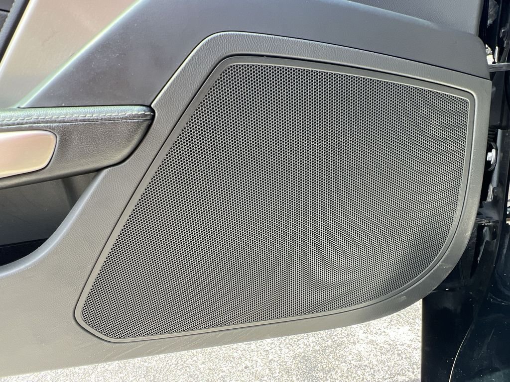 Used 2014 Black Chevrolet Z51 image 22
