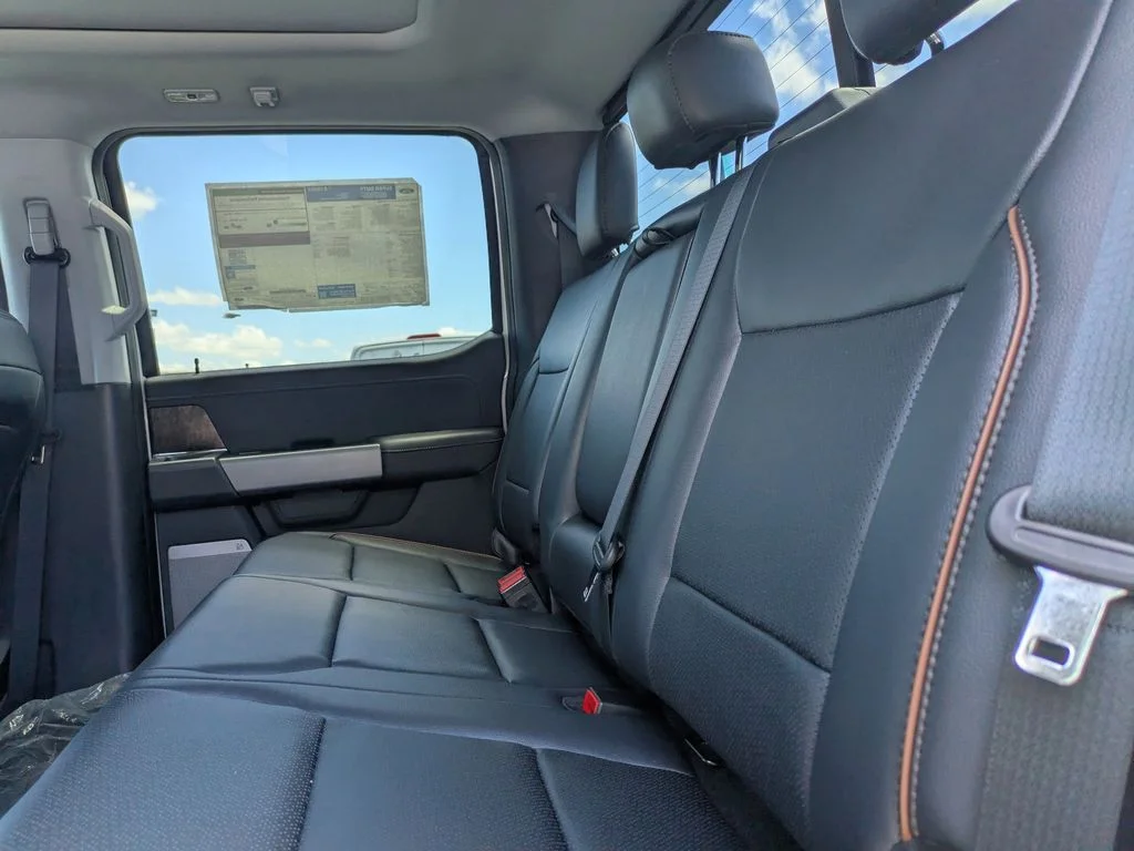 New 2026 Star White Metallic Tri-Coat Ford Lariat image 14