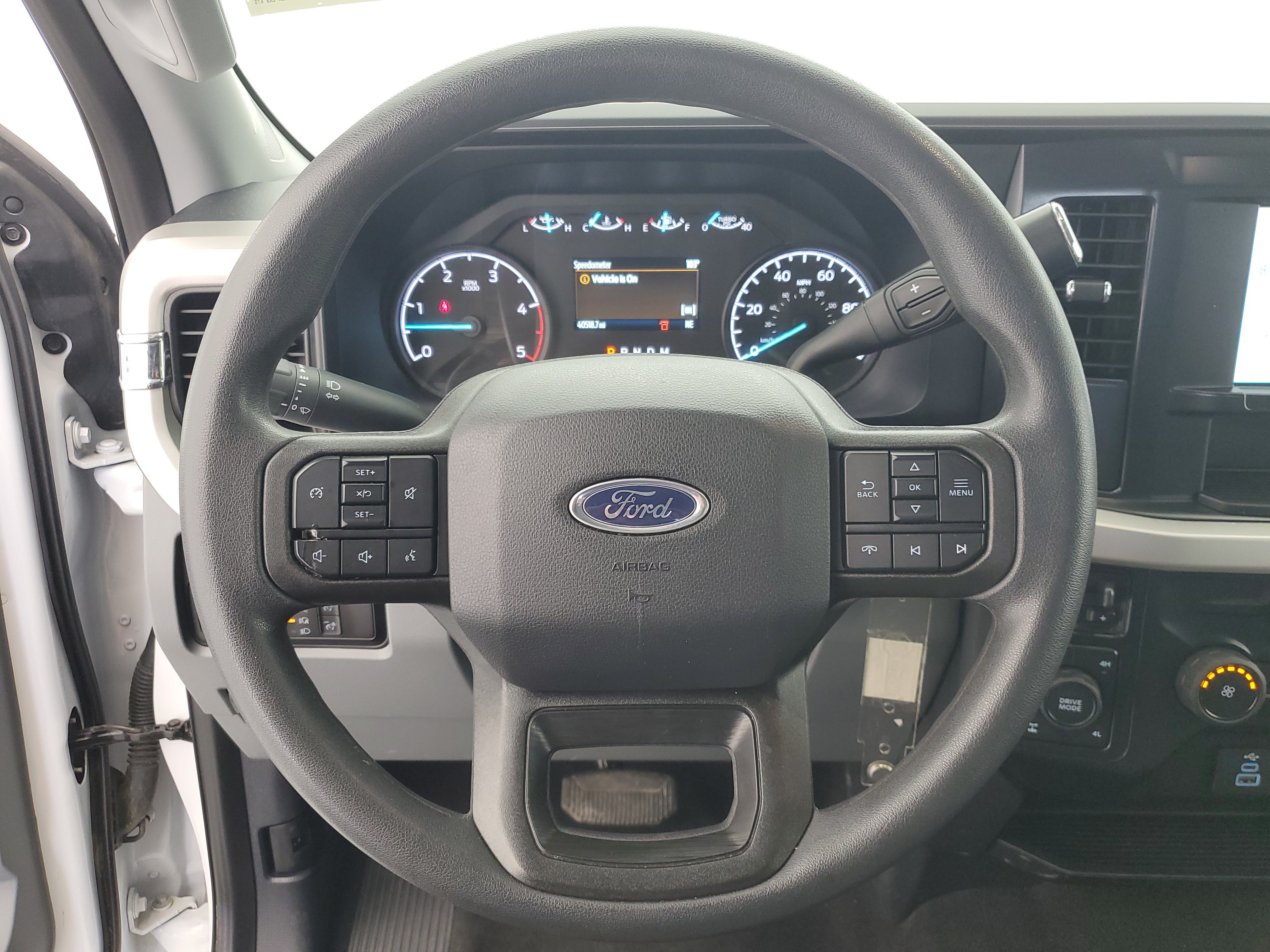 Used 2025 Oxford White Ford XLT image 20