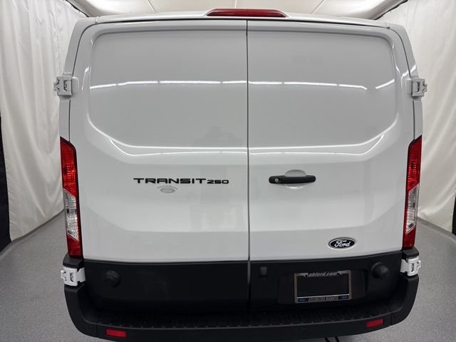 New 2026 Oxford White Ford Cargo Van image 9