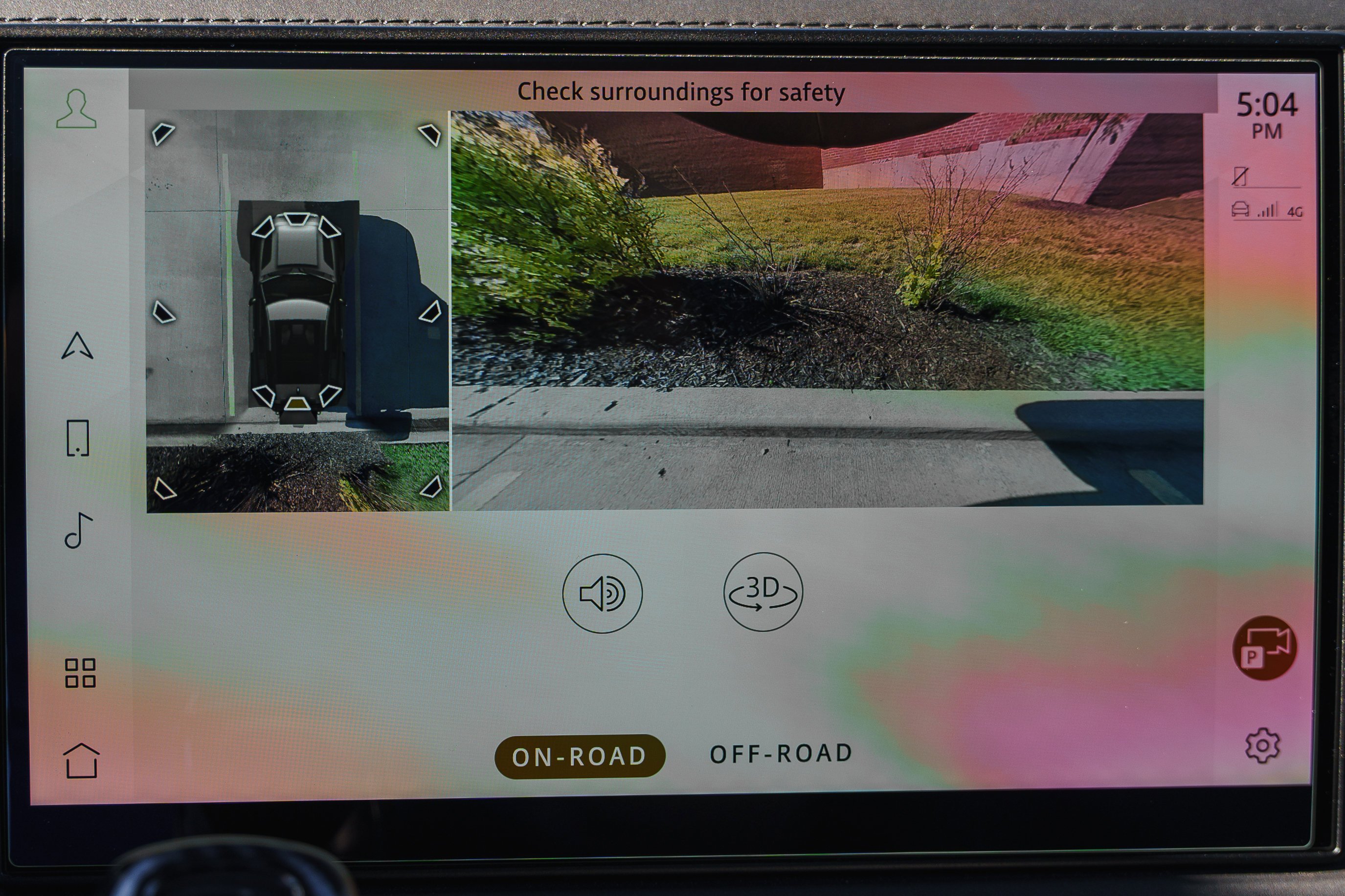 Used 2025 Fuji White Land Rover S image 15