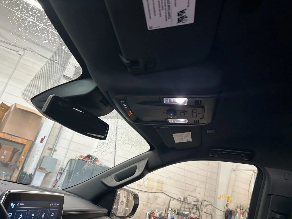 Used 2023 Summit White Chevrolet LT image 12
