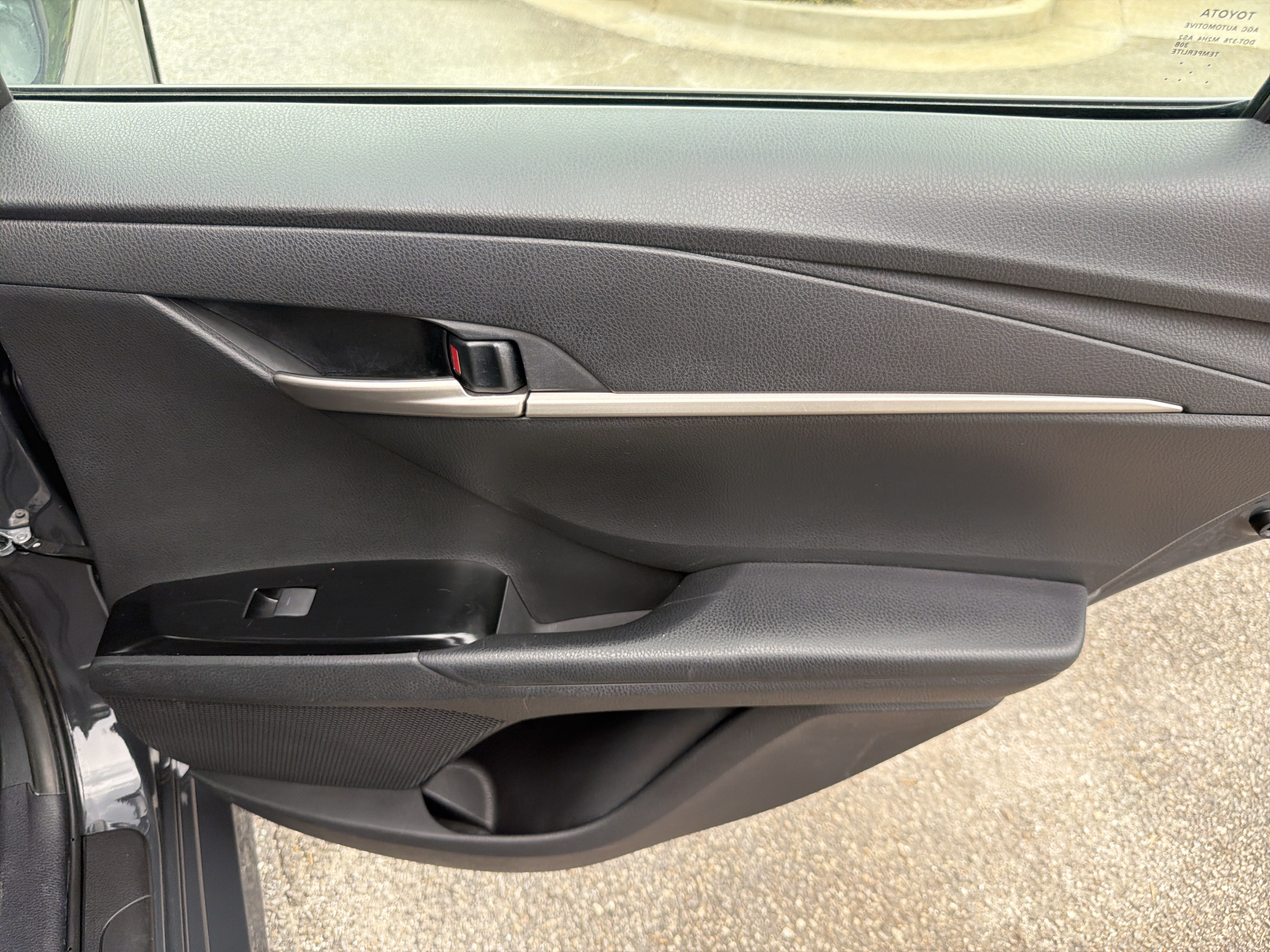 Certified Used 2025 Underground Toyota LE image 27