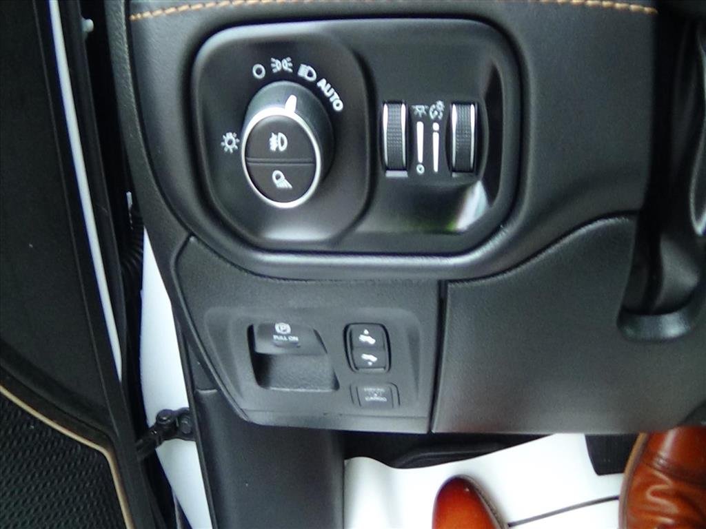 Used 2024 Bright White Clear Coat (pw7) RAM Limited Longhorn image 20