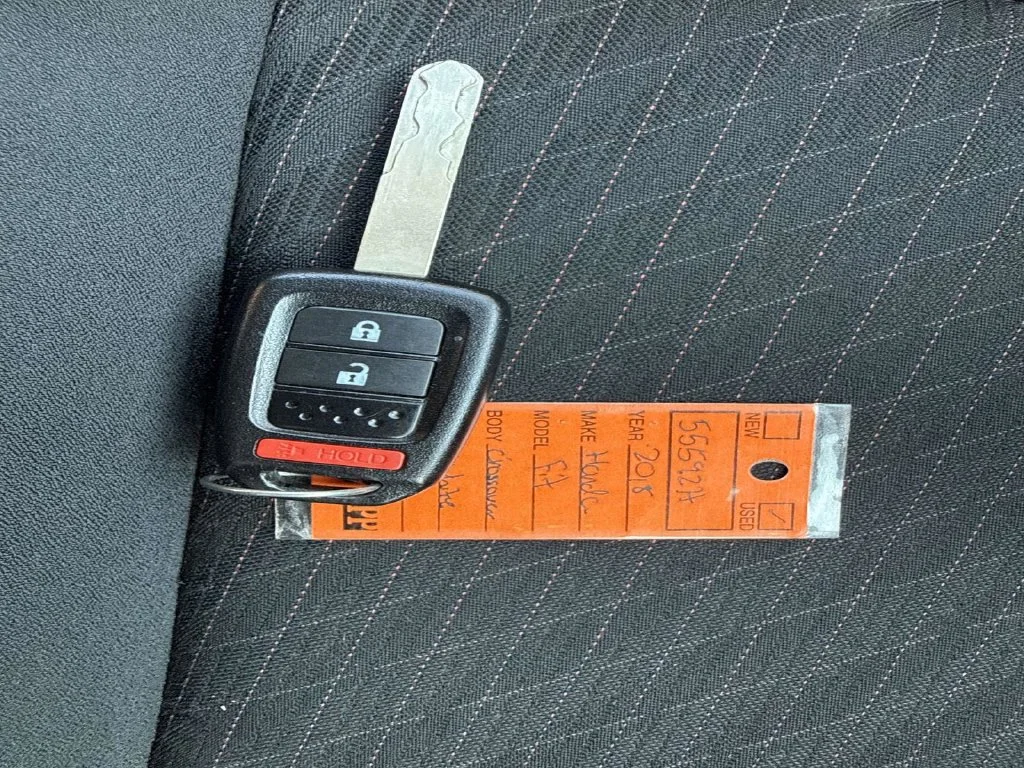 Used 2018  Honda Sport image 31