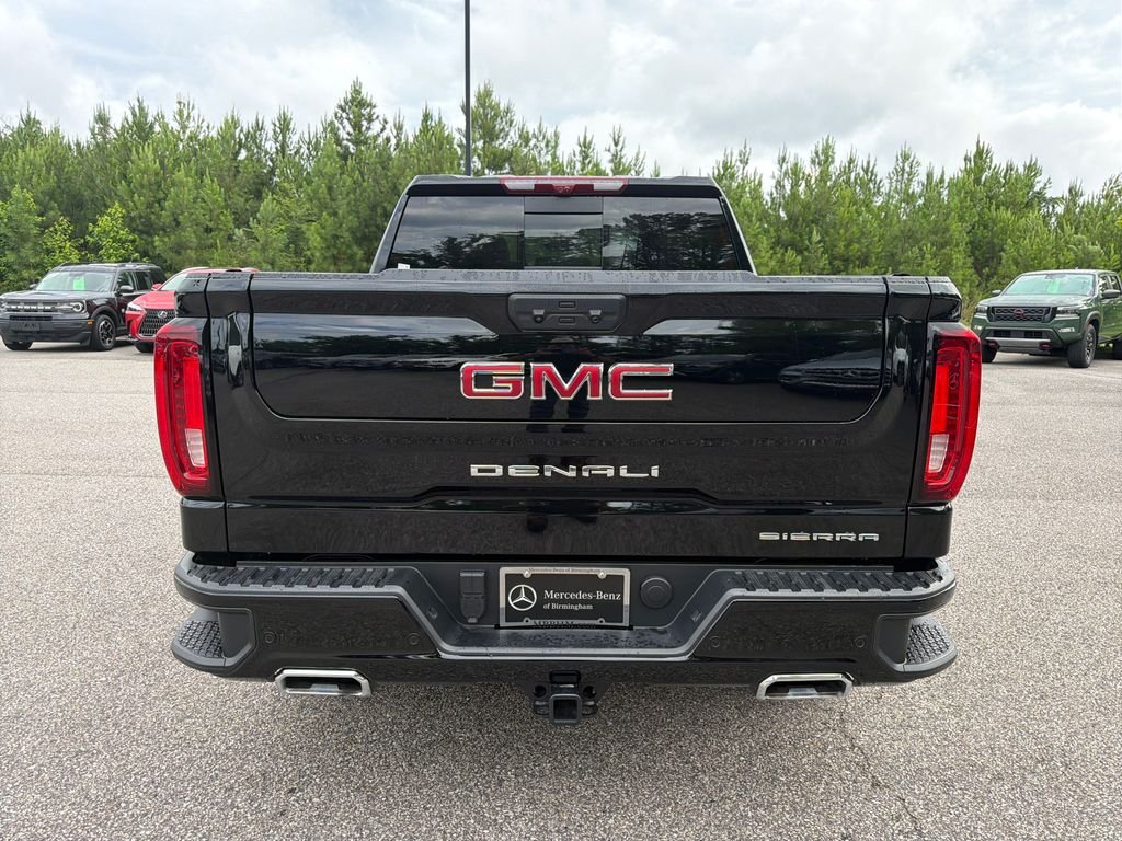 Used 2025 Onyx Black GMC Denali image 11