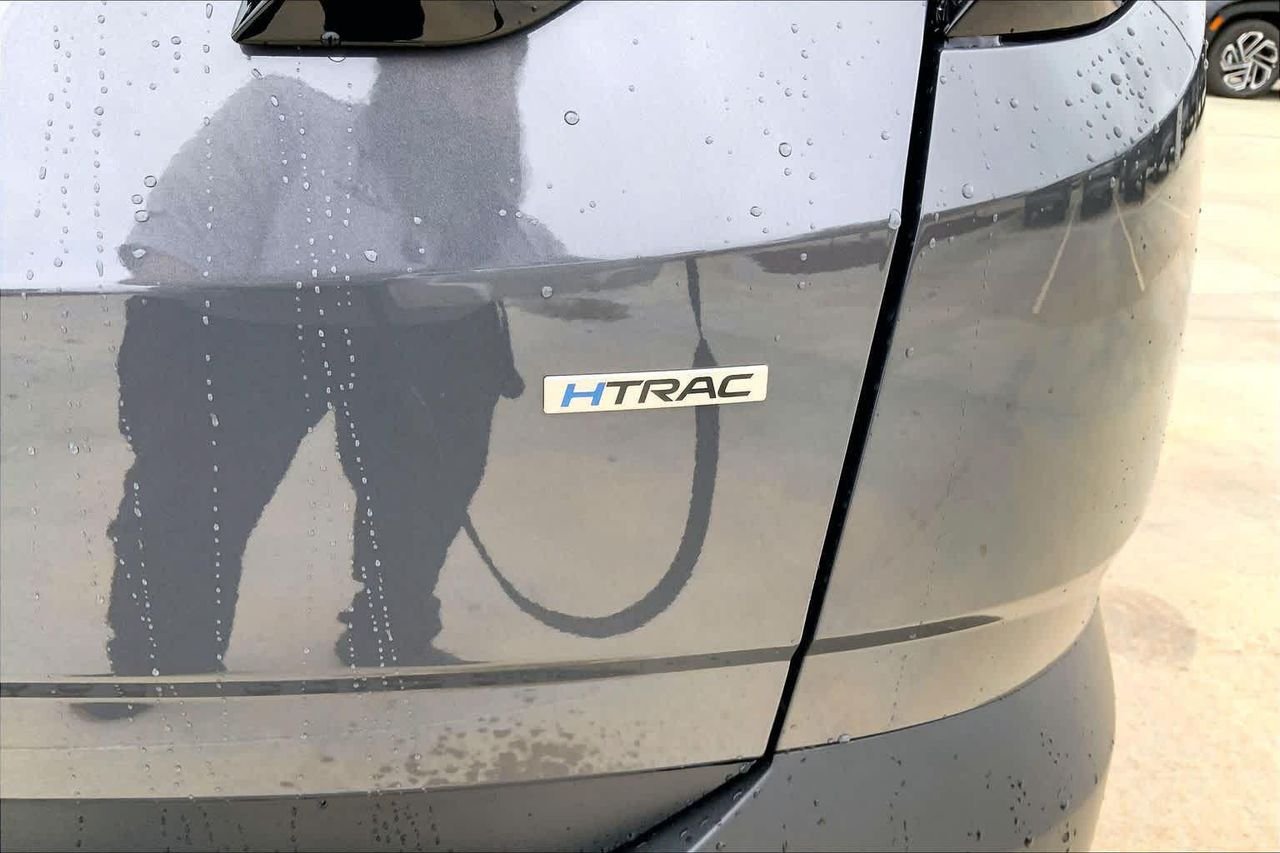 New 2026 Ecotronic Gray Hyundai SEL Plus AWD image 15