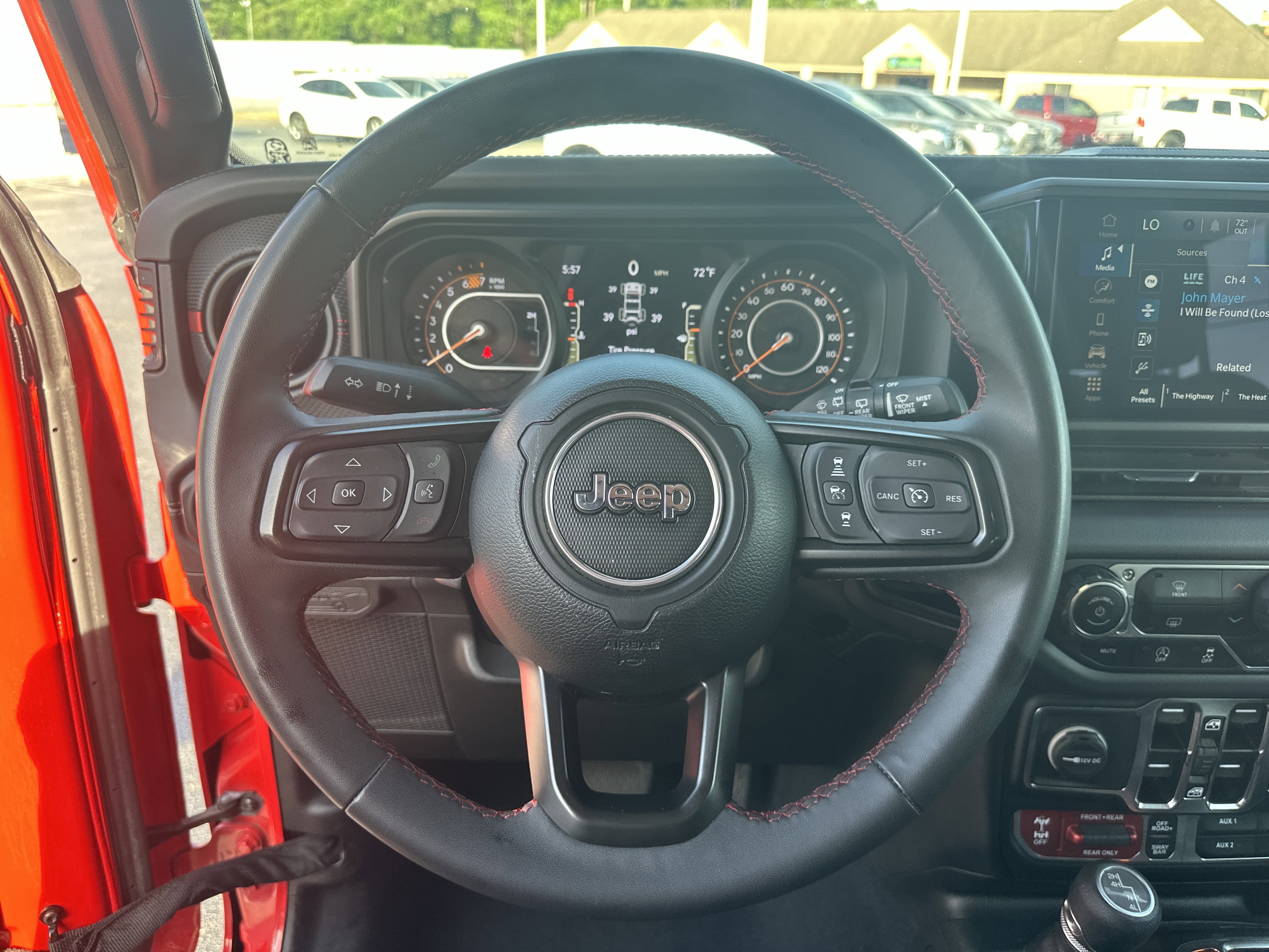 Used 2024 Firecracker Red Clearcoat Jeep Rubicon image 27