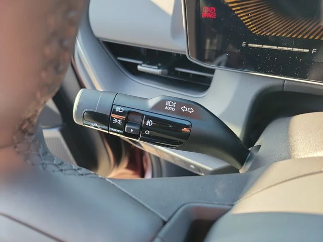 New 2027 Magma Red Matte Kia X-Line S image 20