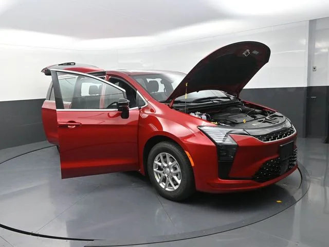 New 2027 Red Hot Pearl-Coat Exterior Paint Chrysler Select image 28