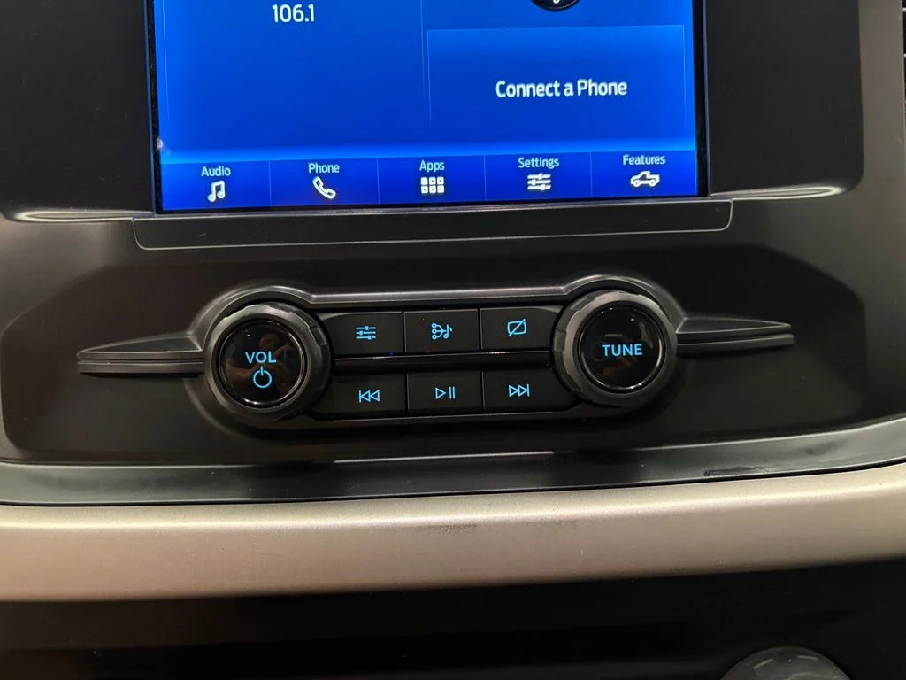 Used 2021 Black Ford XLT image 11