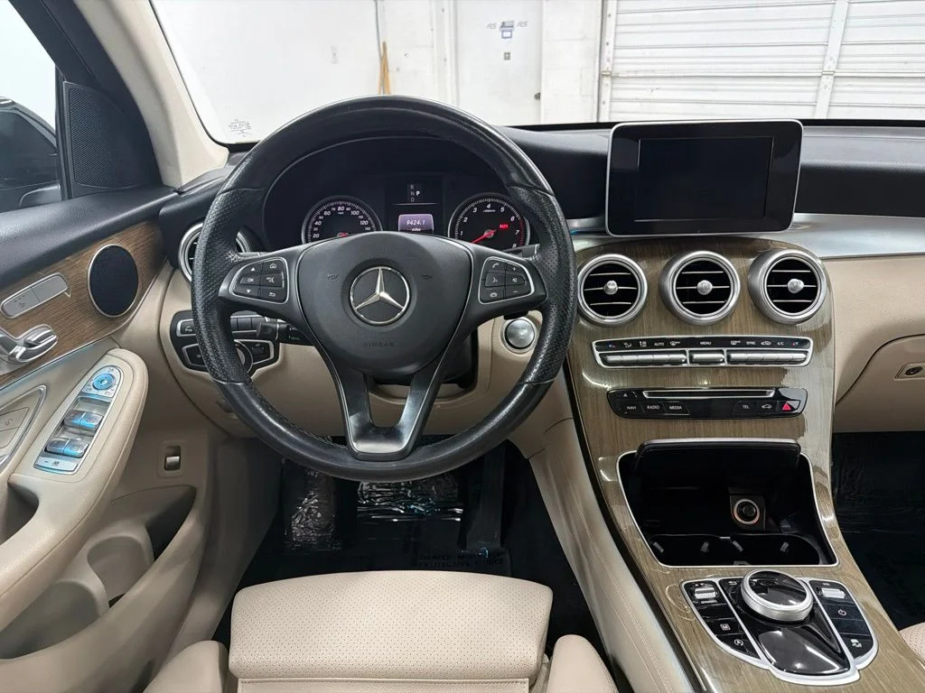 Used 2019 Black Mercedes-Benz GLC 300 Coupe image 23