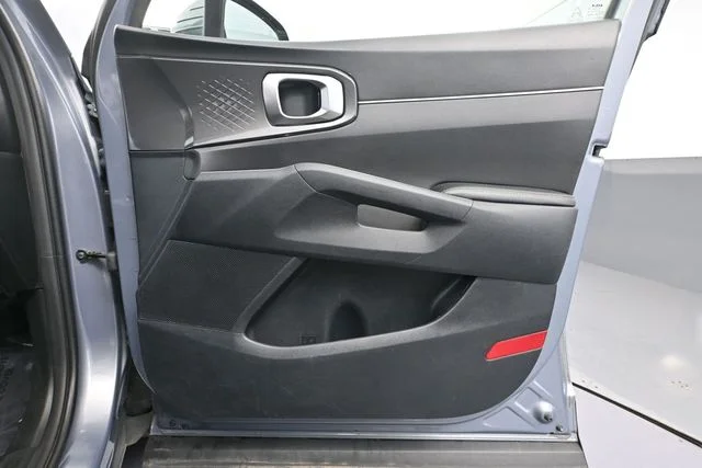 2023 Kia Sorento LX - Photo 45