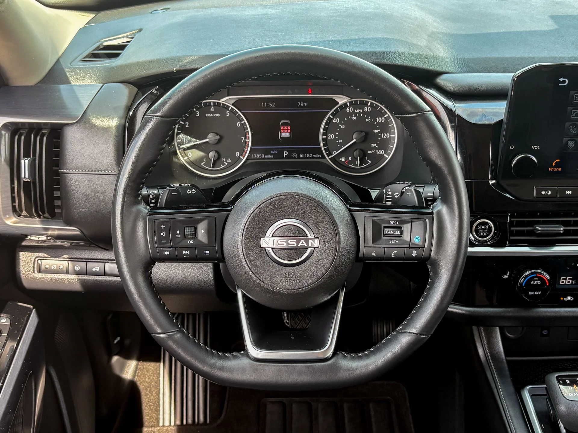 Used 2023 White Nissan SL image 30