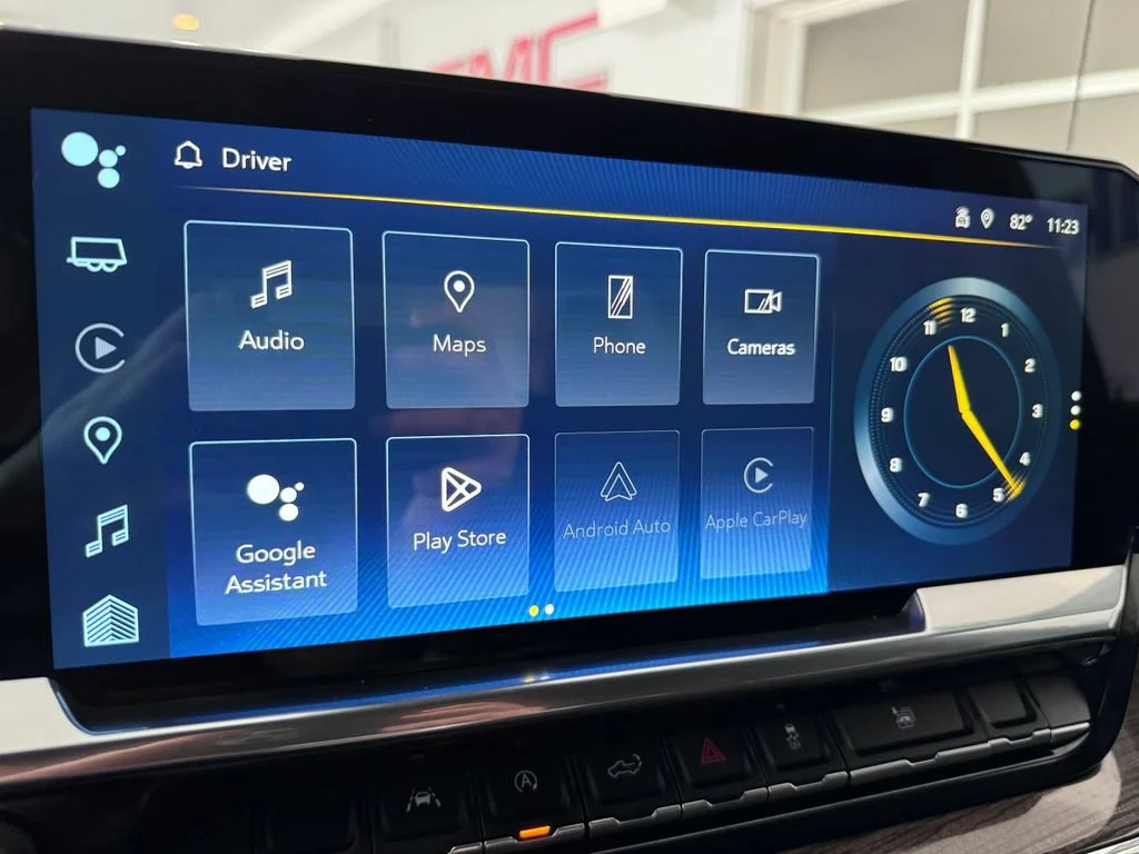 2023 Chevrolet Silverado 1500 RST - Photo 19