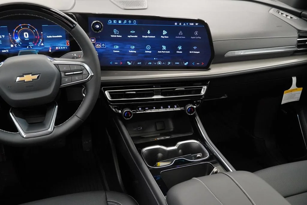 New 2027 Sterling Gray Metallic Chevrolet LT image 16
