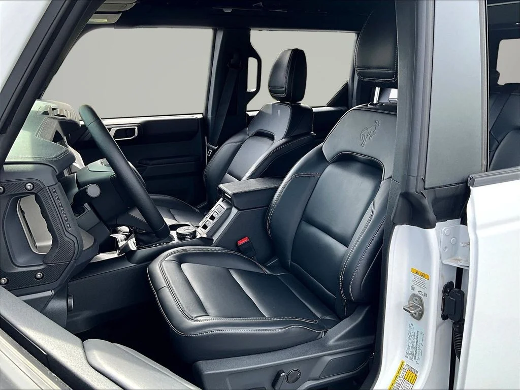 New 2025 Oxford White Ford Outer Banks® image 25