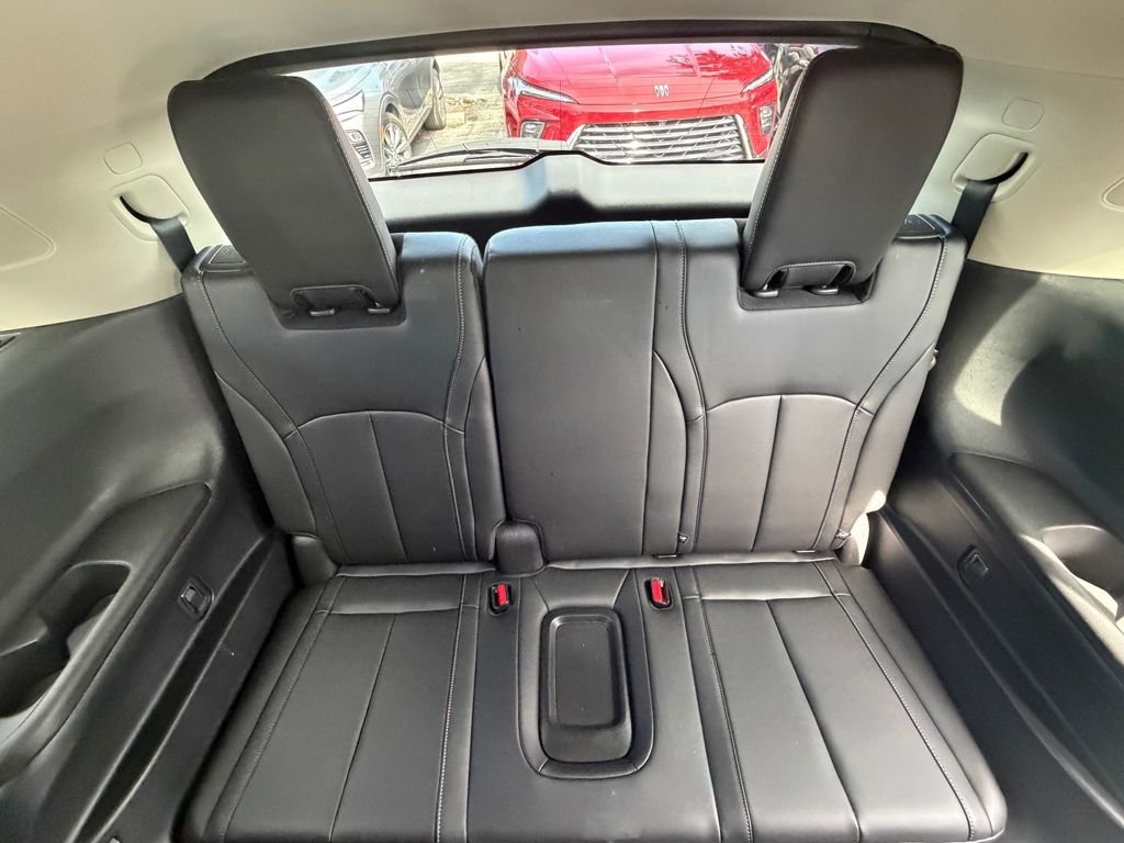 Used 2026 Gray INFINITI PURE image 18