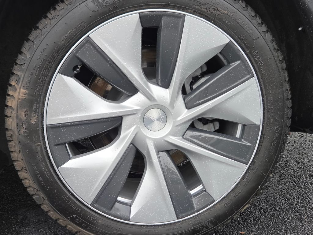 Used 2023 Pearl White Multi-Coat Tesla Long Range image 16