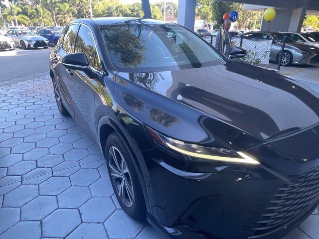 Used 2023 Black Lexus 350 image 6
