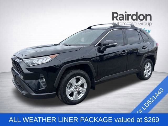 Used 2020 Midnight Black Metallic Toyota XLE image 3
