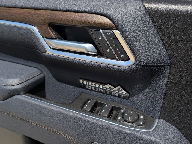 2026 Chevrolet Silverado 1500 High Country - Photo 15