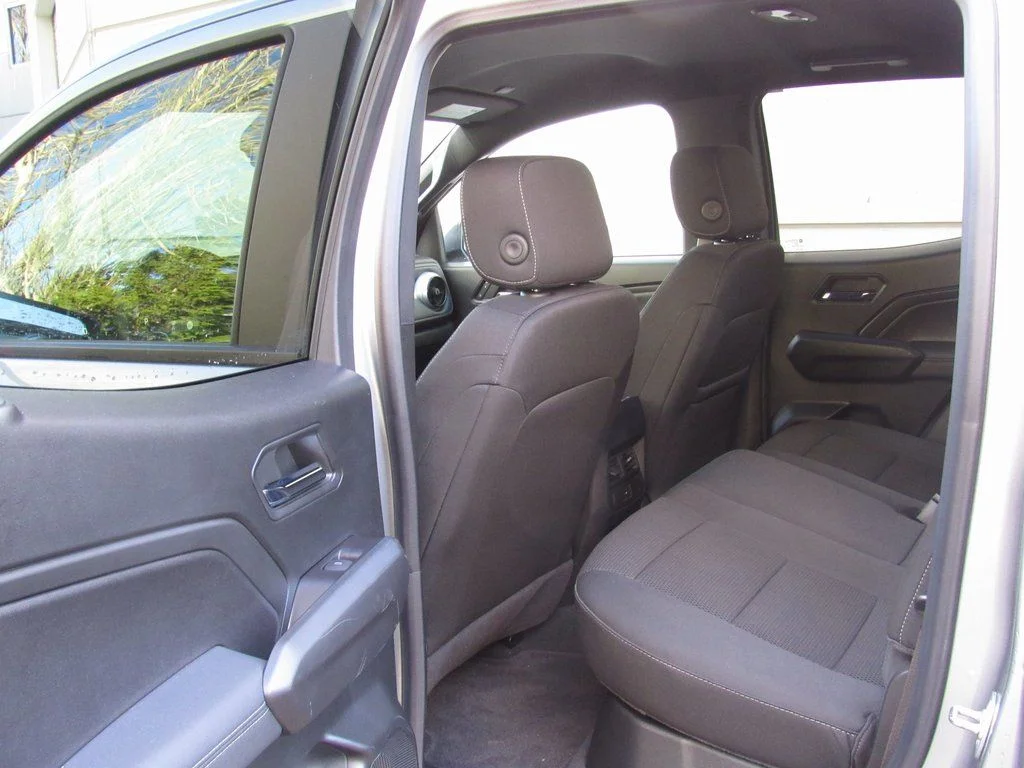 2024 Chevrolet Colorado LT - Photo 16