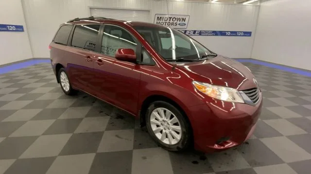 Used 2013 Toyota Sienna LE with VIN 5TDJK3DC7DS070022 for sale in Warren, PA