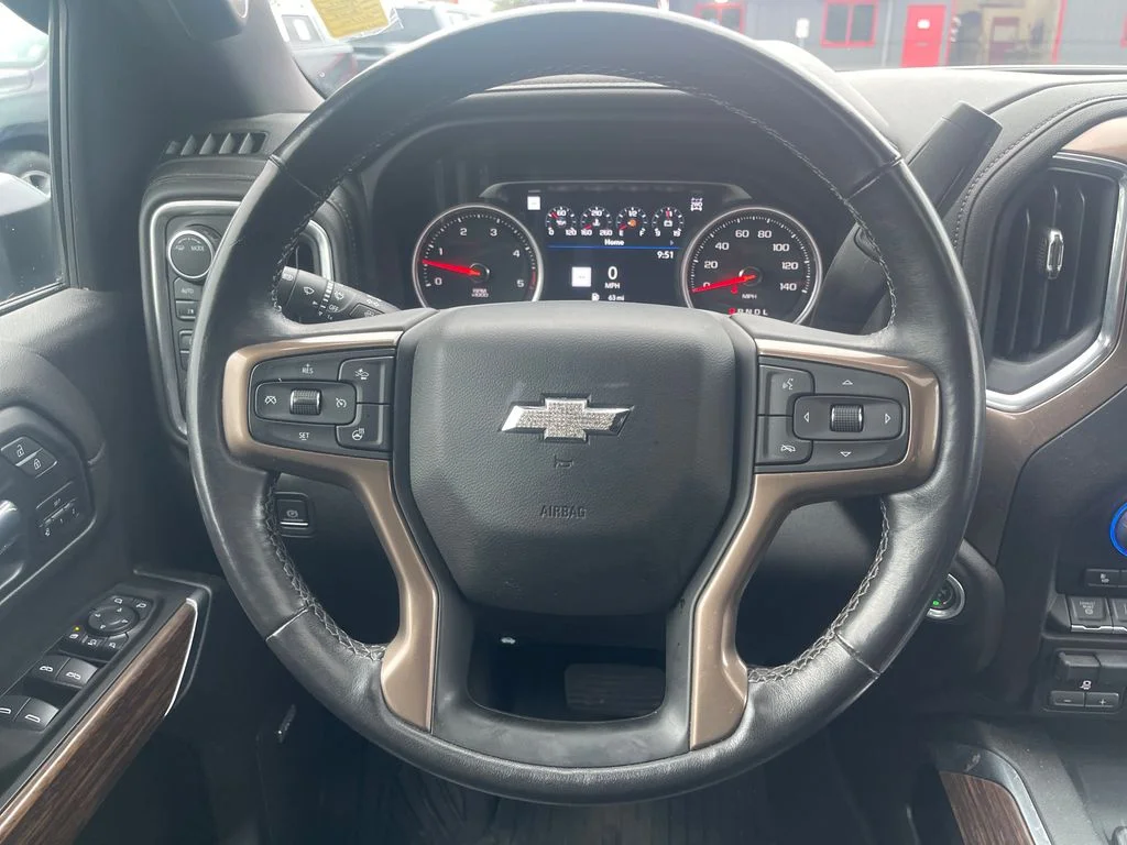 Certified Used 2022 Black Chevrolet High Country image 21