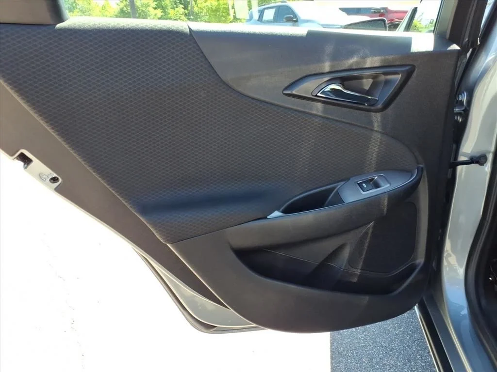 Used 2024 Blue Chevrolet LT image 25