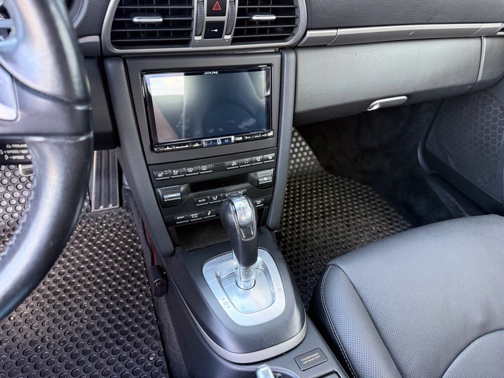 Used 2011 Gray Porsche Carrera image 19