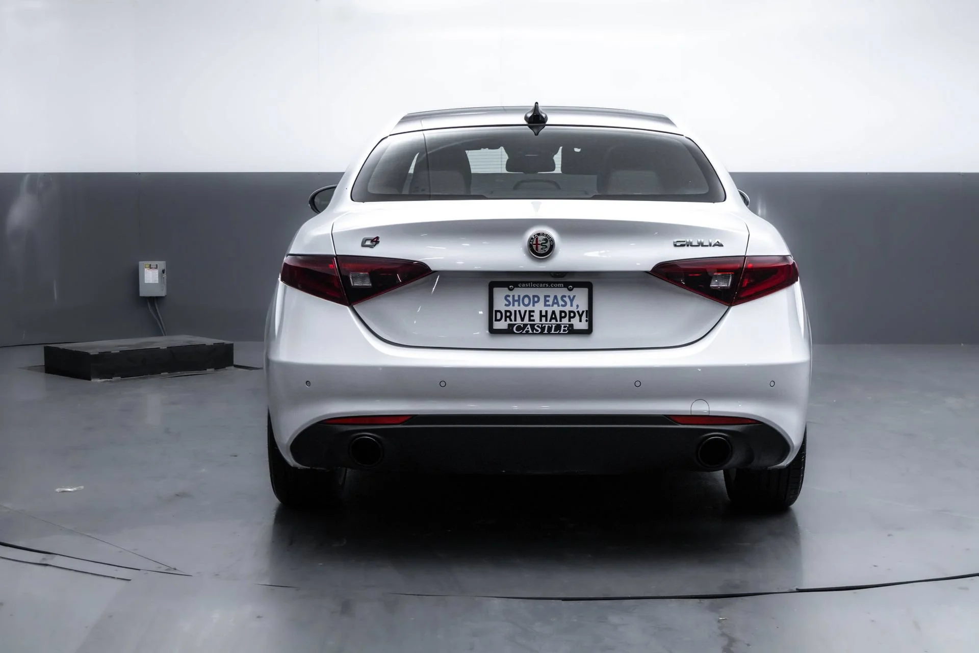 Used 2022 White Alfa Romeo Ti image 10