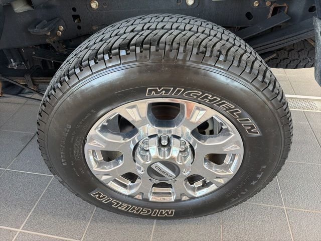 Used 2021 Blue Ford Lariat image 7