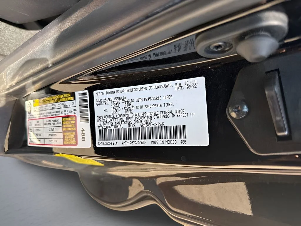 Used 2023  Toyota SR image 30
