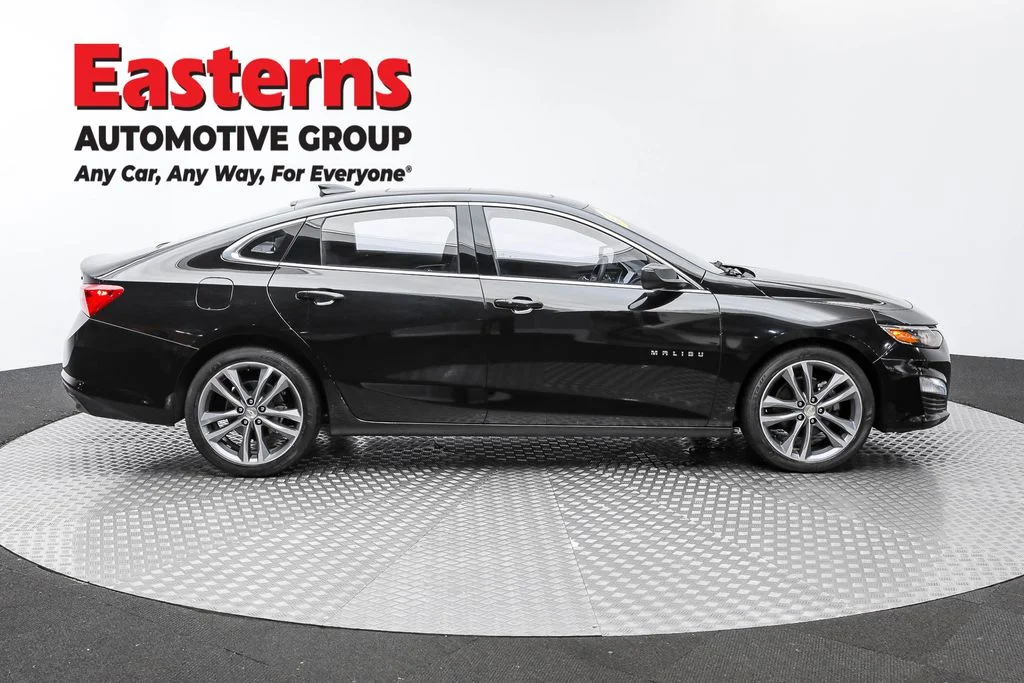Used 2023 Black Chevrolet LT image 4
