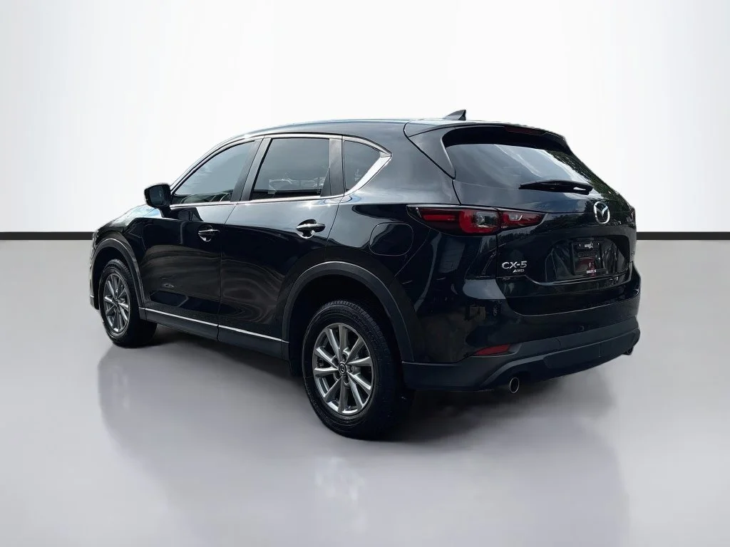 Certified Used 2023 Jet Black Mazda 2.5 S Select Package image 5