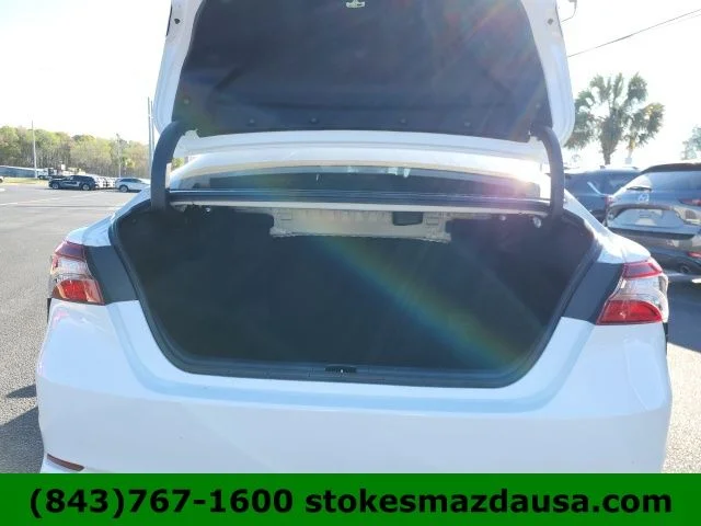 Used 2024 White Toyota SE image 17