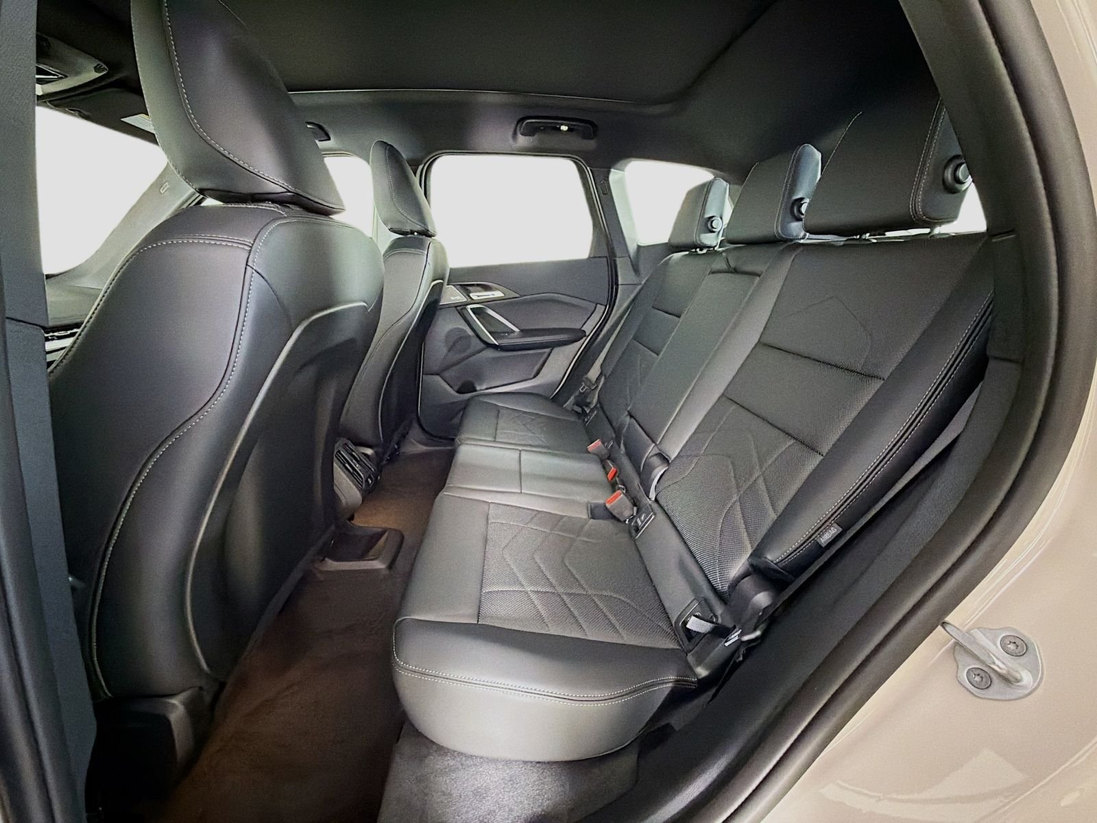 New 2026 Dune Grey Metallic BMW xDrive28i image 26
