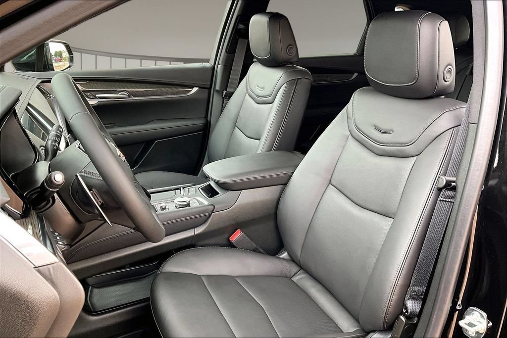 2026 Cadillac XT5 Sport - Photo 9