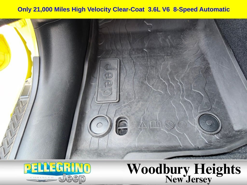 Certified Used 2022 Yellow Jeep Unlimited High Tide image 29