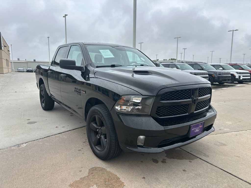 Used 2020 Diamond Black Crystal Pearl Ram Express image 9
